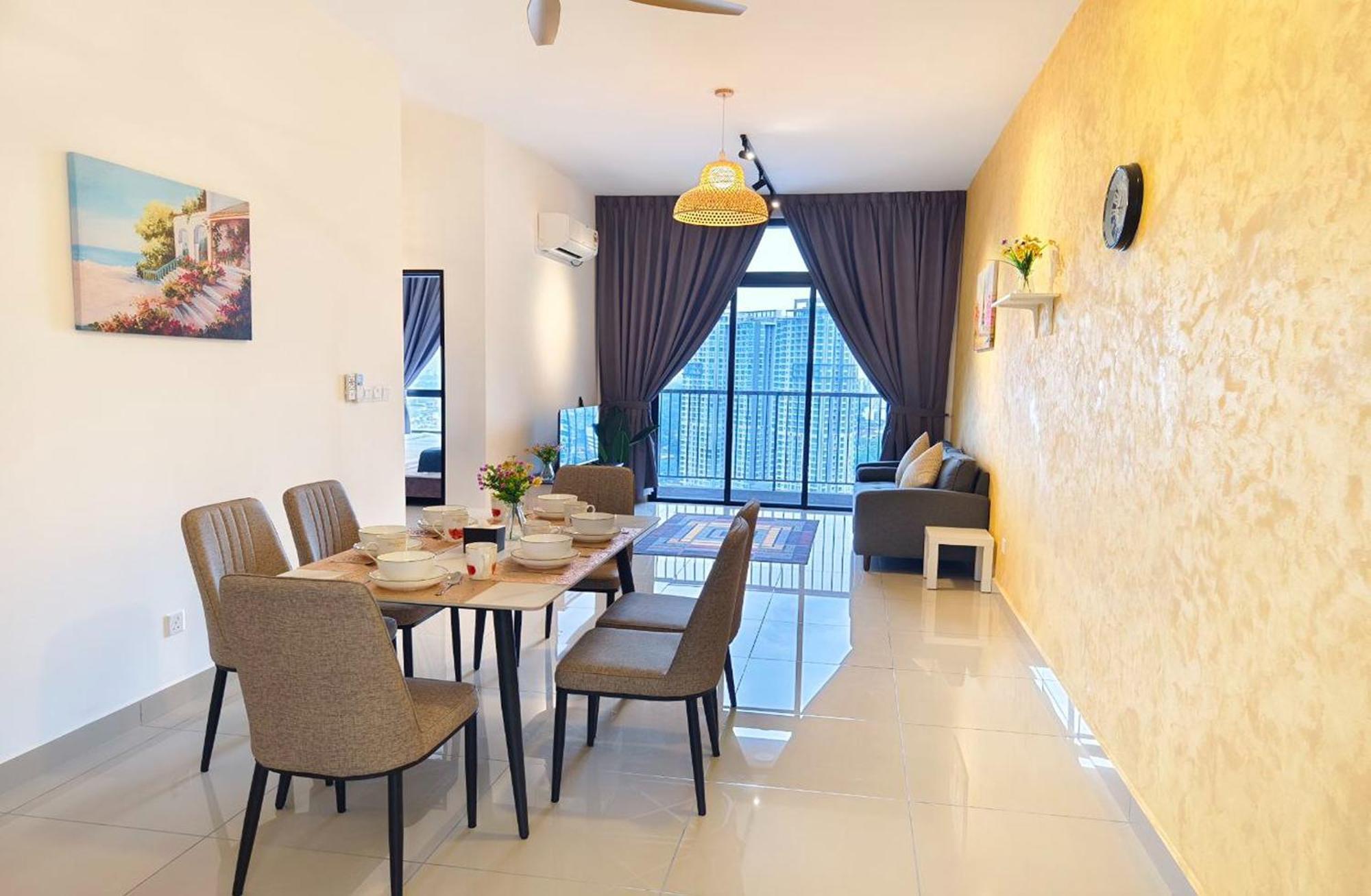 Twin Tower Johor Bahru By Glex Apartment Luaran gambar
